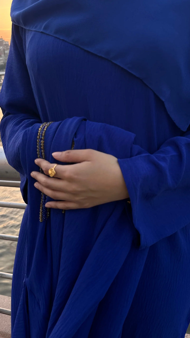 52 / BLUE