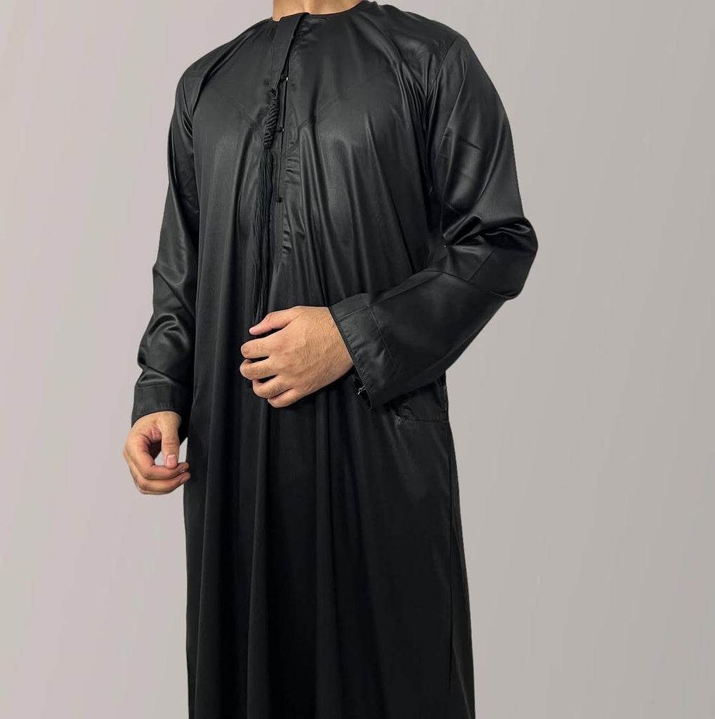Black Men Emirati Thobe