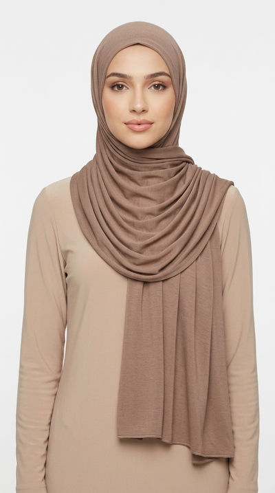 Woman wearing the Tortilla Big Jersey Hijab with a beige top