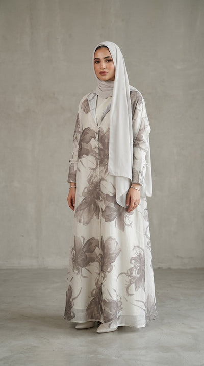 WMN Essence Abaya