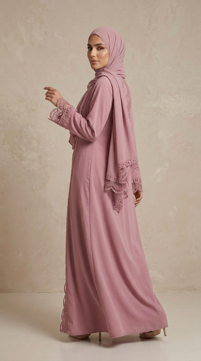 Pinky haha Mommy Abaya