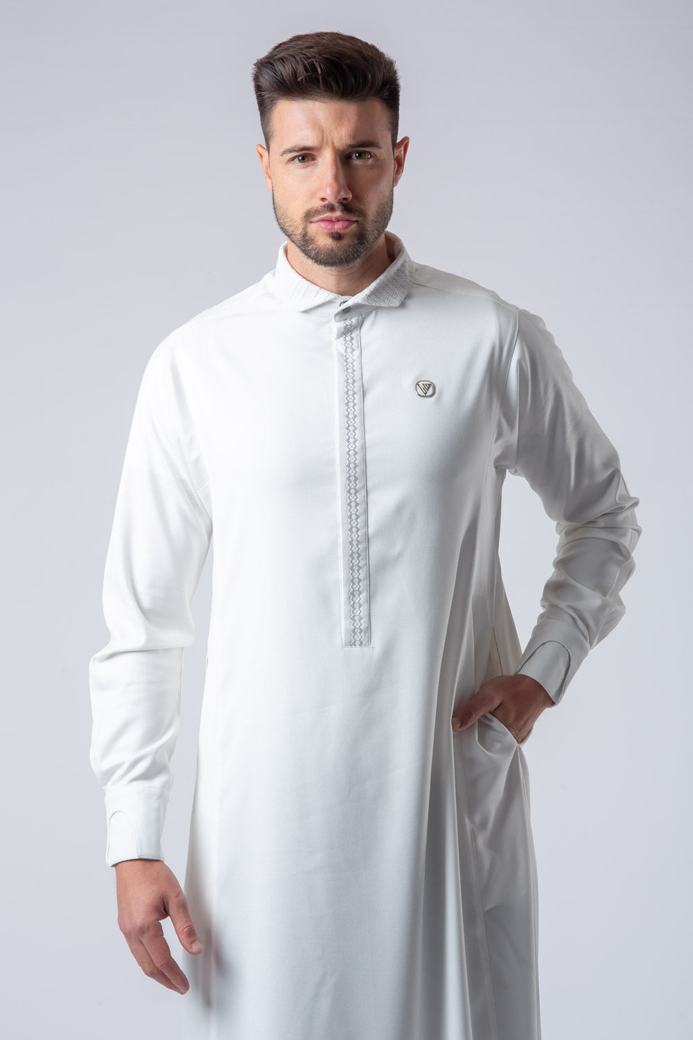 AA2424- Al Ameer thobes